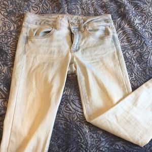 American Eagle skinny jean